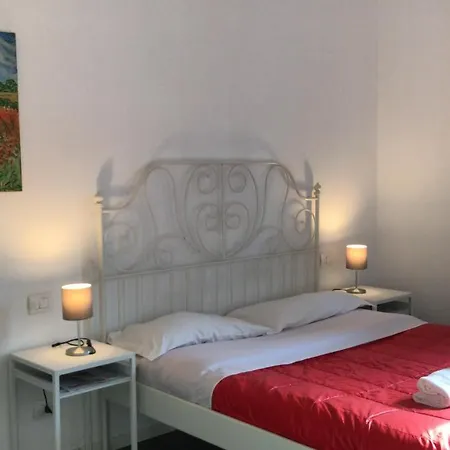 Farini Guest house *