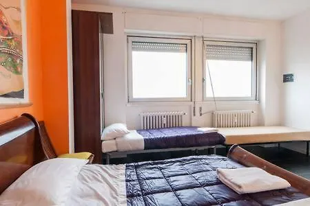 بيت ضيافة Farini ميلان